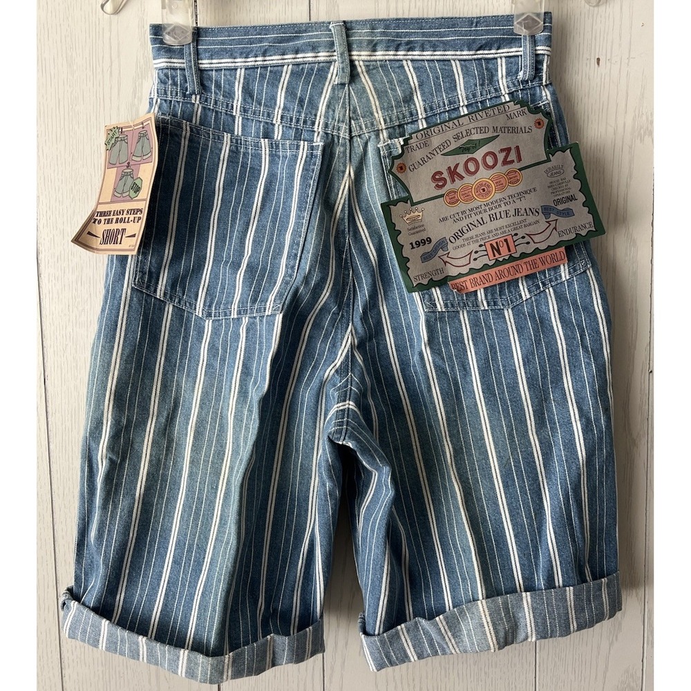NEW Vintage 90s Skoozi Pin Striped Denim Shorts NWT Jean Size 9 Women's Cotton